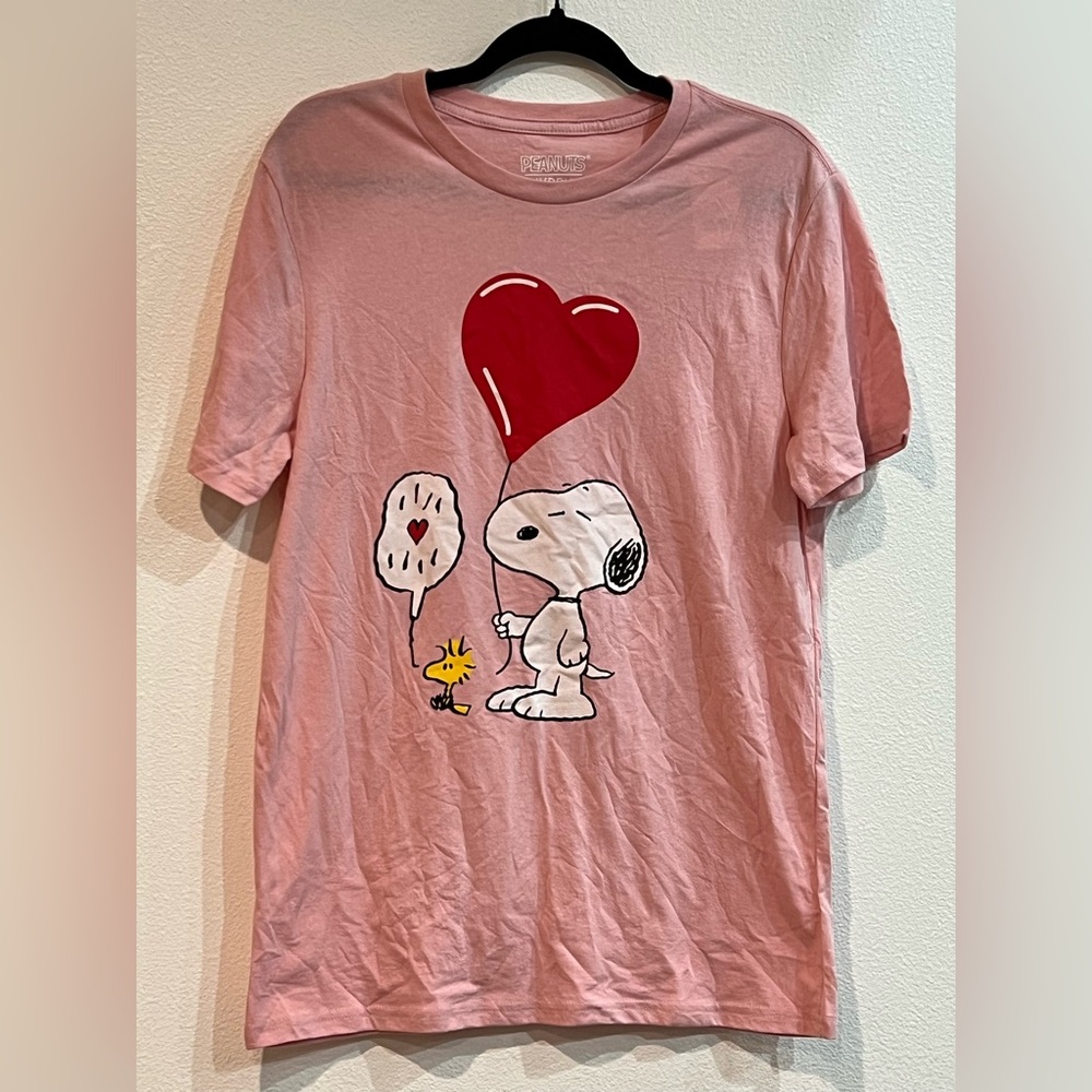 Hybrid Apparel Pink Snoopy & Woodstock Heart Short Sleeve Tee
